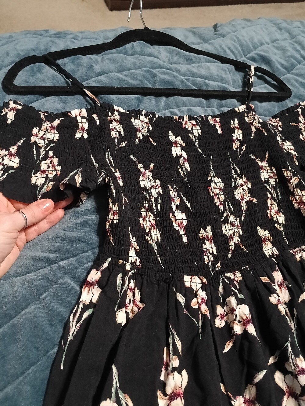 Magnolia Skye Black Floral Smocked Cold Shoulder Maxi Dress Size L